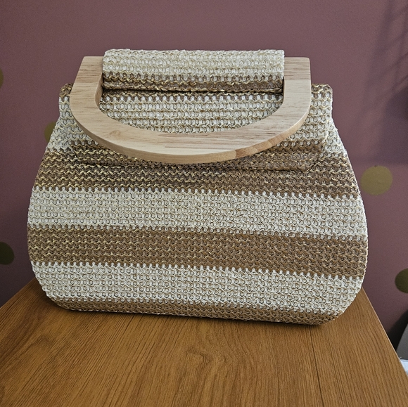 d'margeaux New York Purse - Picture 3 of 11